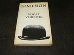 VOORTVLUCHTIG, Simenon zwarte beertjes nr.956, Boeken, Gelezen, Georges Simenon, Ophalen of Verzenden, België