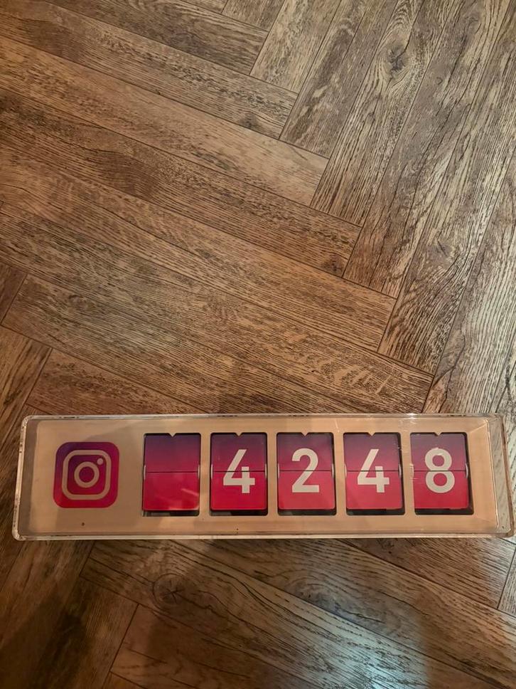 Smiirl Instagram teller, Hobby en Vrije tijd, Elektronica-componenten, Gebruikt, Ophalen of Verzenden