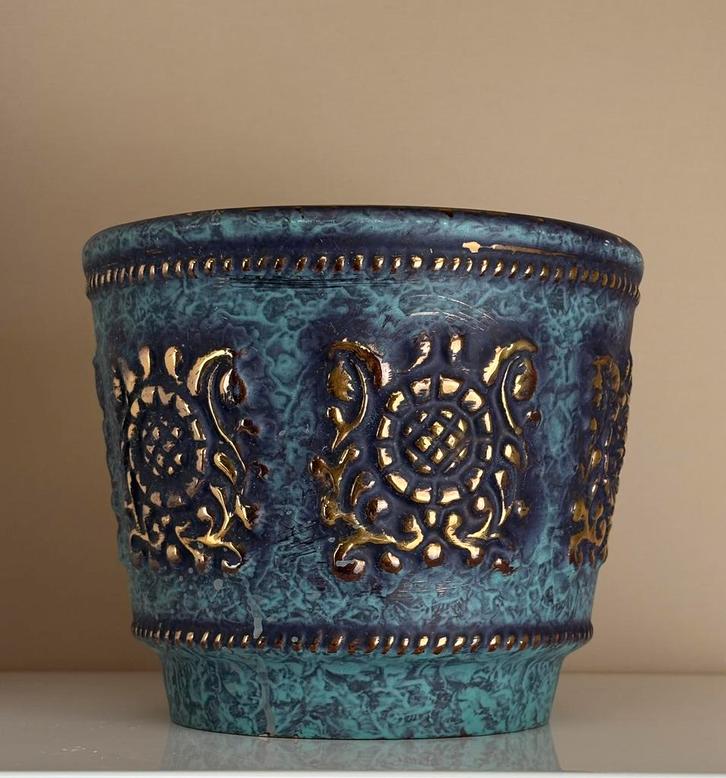 Vintage keramiek Jasba bloempot West Germany blauw goud, Tuin en Terras, Bloempotten, Zo goed als nieuw, Aardewerk, Binnen, Minder dan 40 cm