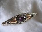 Mooie Zilveren Djokja broche met goudaccenten - Amethist, Sieraden, Tassen en Uiterlijk, Antieke sieraden, Verzenden, Zilver, Broche