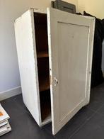 Brocante kast - gebroken wit, Huis en Inrichting, Kasten | Overige, Ophalen, Gebruikt