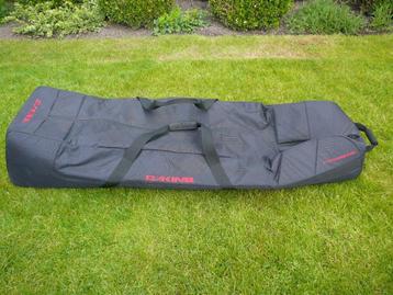 kitesurftas teab beschikbaar voor biedingen