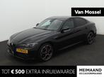 Alfa Romeo Giulia 2.0 T GME AWD Veloce 280pk AWD Q4 | Leer |, Auto's, 745 kg, 1995 cc, Met garantie (alle), Zwart