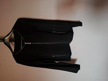 zwart kort jasje van LES AMIES maat XL beschikbaar voor biedingen
