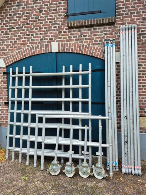 Nette goede Skyworks rolsteiger werkh 6.30 mtr, Doe-het-zelf en Verbouw, Steigers, Gebruikt, Rolsteiger of Kamersteiger, 5 meter of hoger