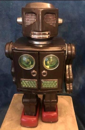 Antieke robot horikawa attacking martian beschikbaar voor biedingen