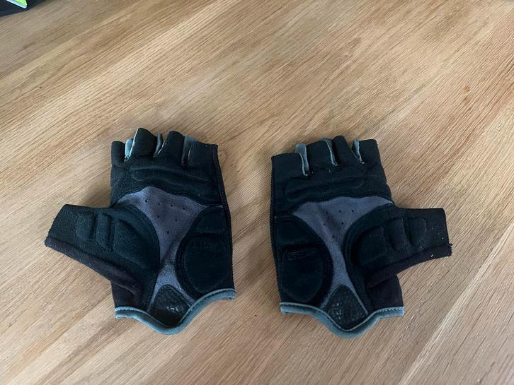 Giro Fietshandschoenen, Sport en Fitness, Wielrennen, Zo goed als nieuw, Kleding, Ophalen of Verzenden