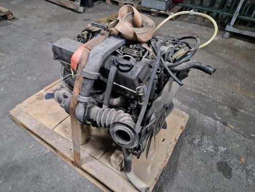 Mercedes 250 Turbo Diesel motor OM602 Turbo 93kW, Auto-onderdelen, Motor en Toebehoren, Mercedes-Benz, Gebruikt, Ophalen