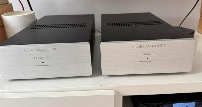 120W Audio Analoge Donizetti monoblokken eindversterkers, Audio, Tv en Foto, Versterkers en Receivers, Zo goed als nieuw, Stereo