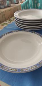 Borden diep Mitterteich Bavaria klein bloemenrand, Huis en Inrichting, Keuken | Servies, Keramiek, Ophalen of Verzenden, Zo goed als nieuw
