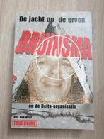 De jacht op de erven Bruinsma, Boeken, Ophalen of Verzenden, Gelezen, Bas van Hout