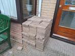 Gratis ongeveer 250 klinkers, Tuin en Terras, Ophalen, Gebruikt, Klinkers, 10 m² of meer