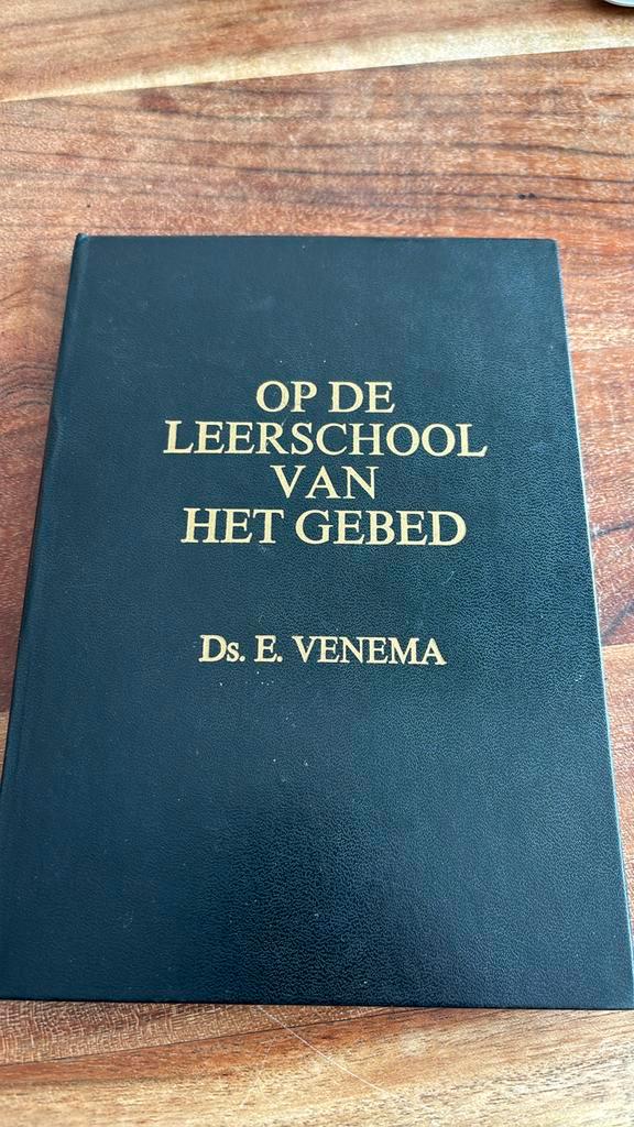 Op de leerschool van het gebed - ds. E Venema, Boeken, Godsdienst en Theologie, Zo goed als nieuw, Ophalen of Verzenden