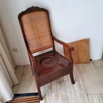 Postoel stoel, Ophalen