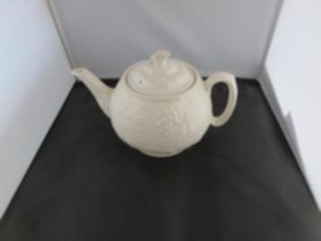 Theepot Burleigh White Davenport servies beschikbaar voor biedingen