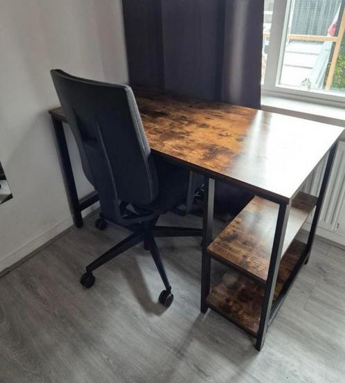 Stevig industrieel bureau – 120x60 cm – met krasje, verder a, Huis en Inrichting, Bureaus, Zo goed als nieuw, Bureau, Ophalen of Verzenden