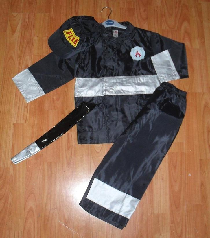 Brandweer outfit mt 92 / 110, Kinderen en Baby's, Carnavalskleding en Verkleedspullen, Zo goed als nieuw, Jongen, 104 of kleiner