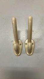 Kapstok haken wit bakeliet voor aan de muur, Kunststof, Gebruikt, Wandhaken, Ophalen of Verzenden