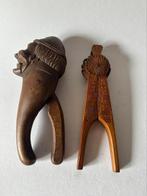 2 Antieke Houten Notenkrakers, Ophalen of Verzenden