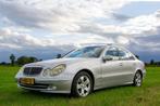 Mercedes-Benz E-Klasse E320 Avantgarde Sedan AUT 2005 Grijs, Auto's, Mercedes-Benz, Achterwielaandrijving, Zwart, Particulier