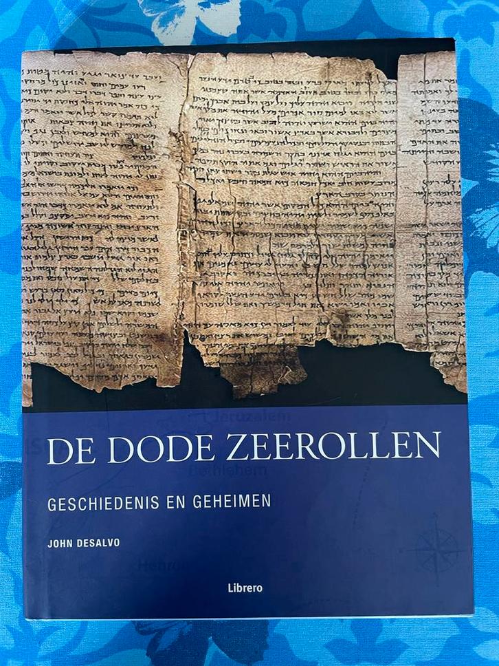 De Dode Zeerollen - Geschiedenis en Geheimen, Boeken, Godsdienst en Theologie, Zo goed als nieuw, Jodendom, Ophalen of Verzenden