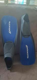 Rucanor flippers mt 31-33, Ophalen of Verzenden, Zo goed als nieuw, Snorkelvinnen