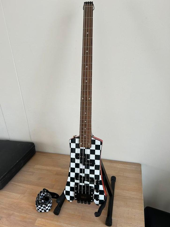 Cort Steinberger B2 (Korea 1980s) Headless Bass Guitar, Muziek en Instrumenten, Snaarinstrumenten | Gitaren | Bas, Zo goed als nieuw