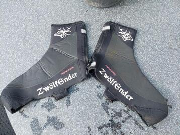 Overschoenen geschikt voor ong maat 39-42 beschikbaar voor biedingen
