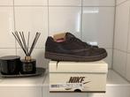 Travis Scott x Air Jordan 1 Retro Low OG SP Velvet Brown, Kleding | Heren, Schoenen, Bruin, Verzenden, Nieuw, Sneakers of Gympen
