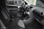 Peugeot 107 1.0-12V XS 2012 3DRS,|Airco, Auto's, Voorwielaandrijving, Euro 5, Stof, 4 stoelen