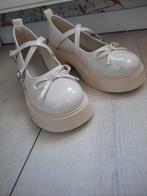 Mary Jane schoen / pump maat 38-39 wit NIEUW, Kleding | Dames, Schoenen, Pumps, Wit, Nieuw, Ophalen of Verzenden