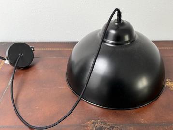 Zwarte hanglamp TRURO (EGLO) beschikbaar voor biedingen
