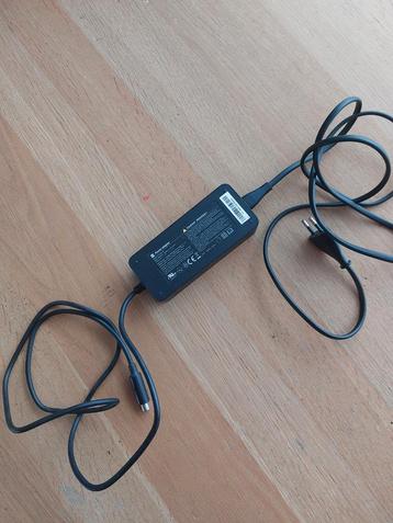 Oplader Elektrische Step beschikbaar voor biedingen