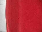 Gabriel Comfort+ suedine; 2x restant bekledingsstof; rood, Hobby en Vrije tijd, Stoffen en Lappen, 200 cm of meer, Nieuw, Ophalen of Verzenden