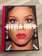 Nieuw 7kg boek koffietafelboek Rihanna mode foto’s, bio, Boeken, Mode, Nieuw, Ophalen of Verzenden, Mode algemeen, Rihanna