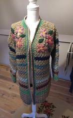 Gehaakt wollen vest maat m geborduurd uniek, Ophalen of Verzenden, Zo goed als nieuw, Maat 38/40 (M)