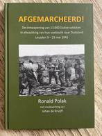 Afgemarcheerd! Ontwapening 13.000 Duitse soldaten, Ophalen of Verzenden, Zo goed als nieuw