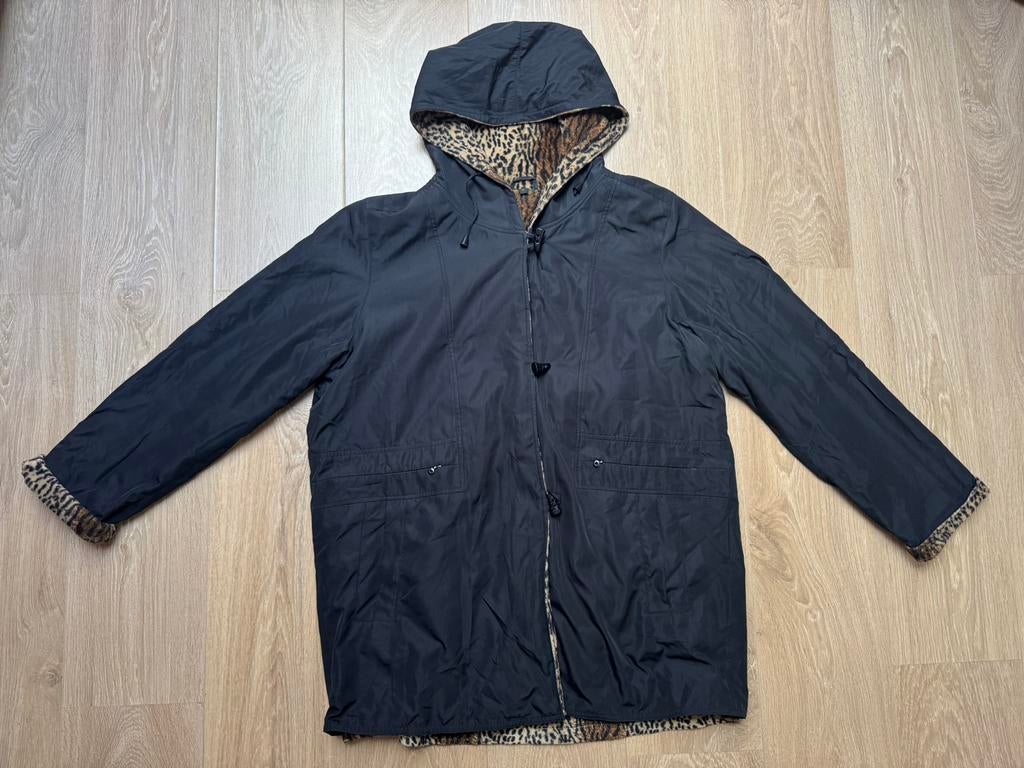 Dames jas zwart met luipaardprint maat M, Kleding | Dames, Jassen | Winter, Ophalen of Verzenden, Gedragen, Maat 38/40 (M), Zwart