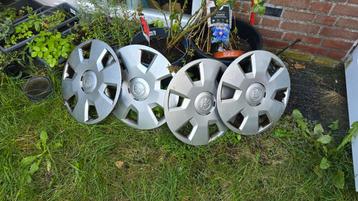 Wieldoppen Skoda 15 beschikbaar voor biedingen