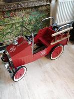 OUDE METALEN BRANDWEER TRAPAUTO PADEL CAR TOPSTAAT 100 CM, Ophalen