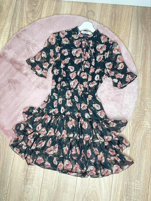 Ivivi A-line jurkje layered dress met bloemen maat M lolita, Kleding | Dames, Jurken, Zo goed als nieuw, Maat 38/40 (M), Zwart