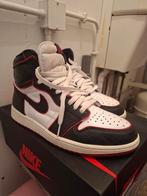 Nike Air Jordan 1 High Retro Bloodline, Kleding | Heren, Schoenen, Zwart, Nike, Ophalen of Verzenden, Sneakers of Gympen
