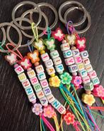 Naam hanger met bloemen, leuk trakteren op school!, Ophalen of Verzenden, Zo goed als nieuw