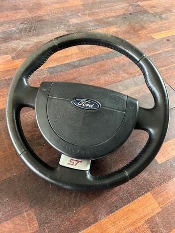 Ford Fiesta ST stuur met airbag beschikbaar voor biedingen