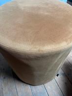 Leuke poef Riverdale, Huis en Inrichting, Banken | Voetenbanken en Poefen, Ophalen, Zo goed als nieuw, Rond, Minder dan 50 cm