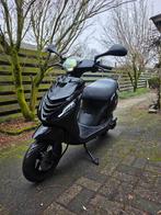 Piaggio Zip BROM 2takt 125cc! 2011 (Geel kenteken skipper), Fietsen en Brommers, Scooters | Piaggio, Ophalen of Verzenden, Zo goed als nieuw