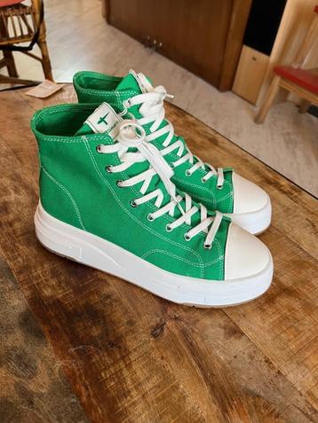 41 Tamaris dames sneaker groen met uitneembaar voetbed  beschikbaar voor biedingen