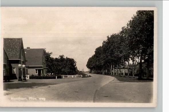 Montfoort Prov. Weg benzinepompen links uitg A.N. Vendrig, Verzenden, Voor 1920, Ongelopen, Utrecht