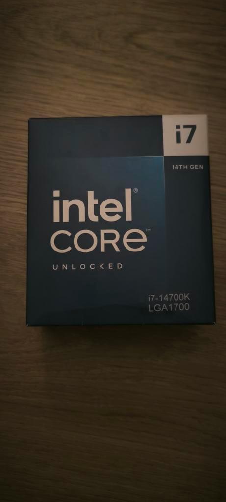 Intel Core i7-14700K Processor - Nieuw!, Computers en Software, Processors, Ophalen of Verzenden