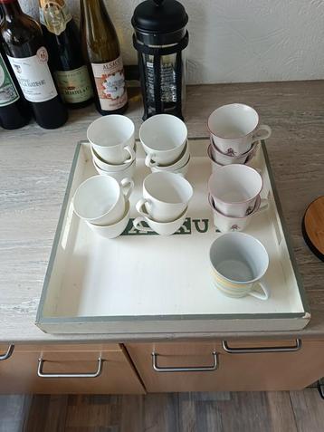 Kopjes en mokken - Ophalen voor 30 okt! beschikbaar voor biedingen